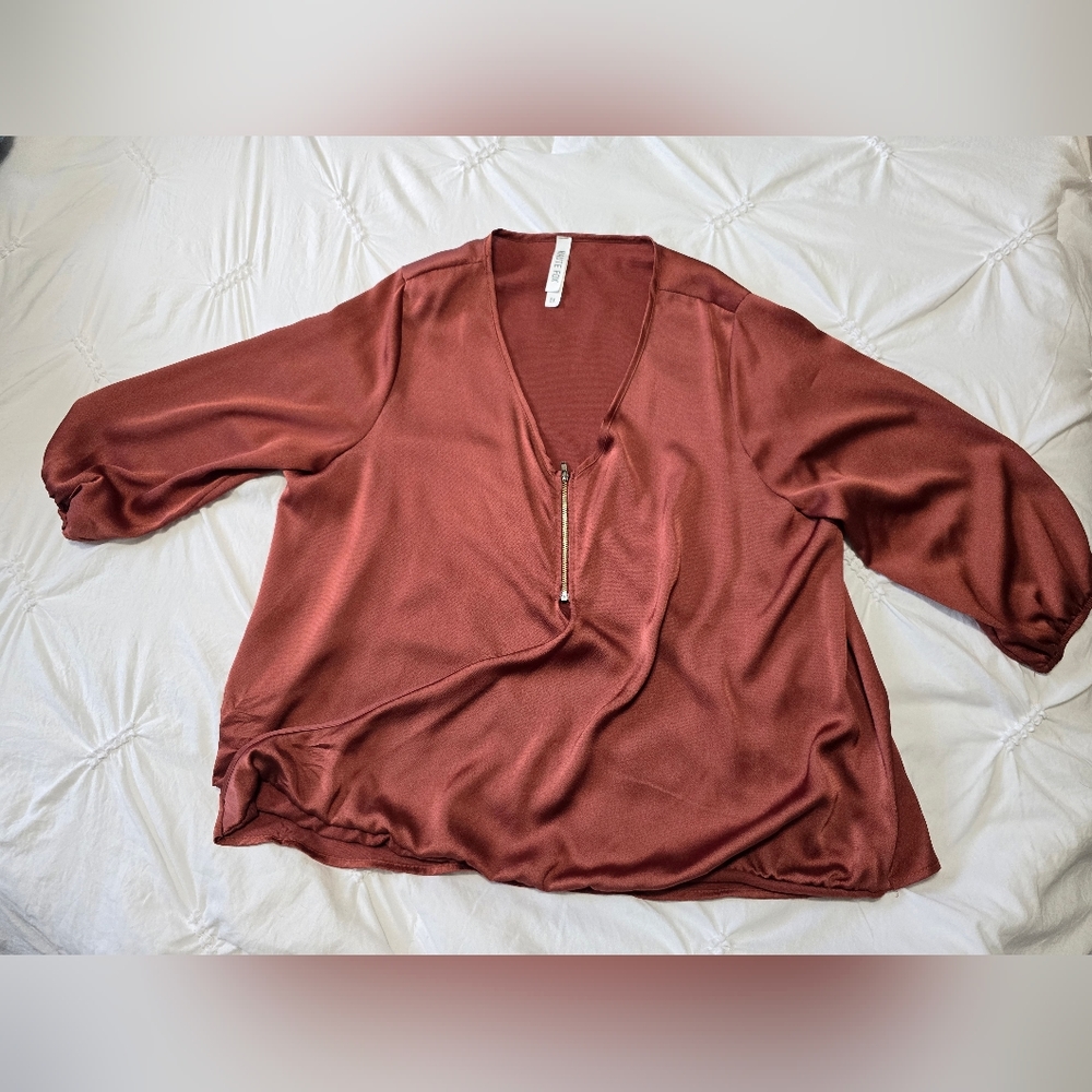 Haute Fox satin 2x Blause
